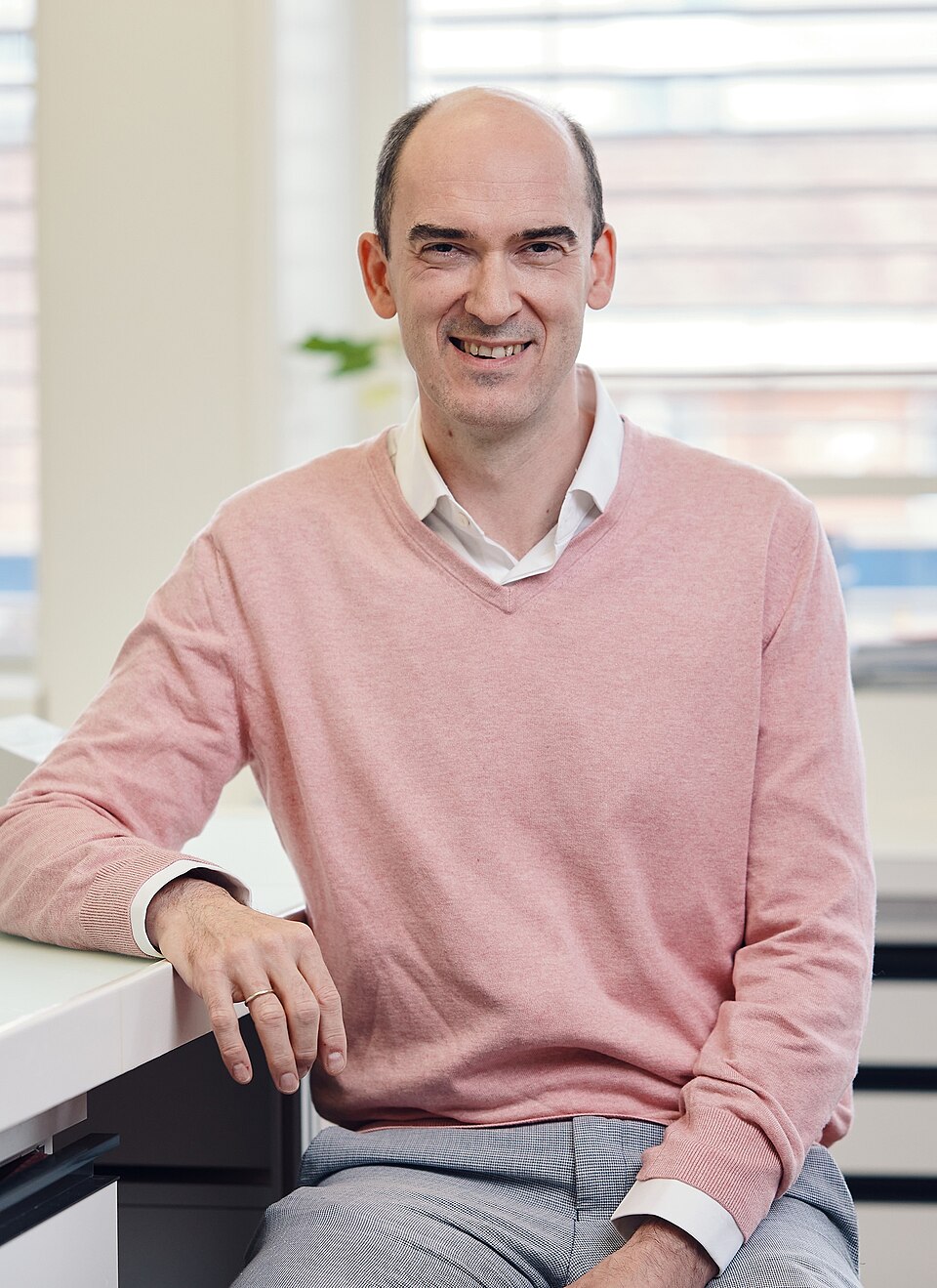 Nicolas H.