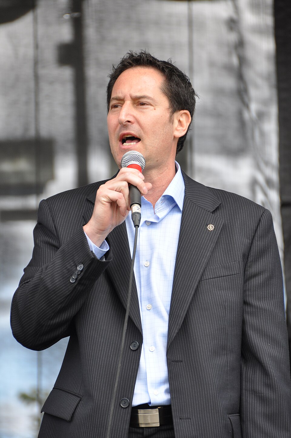 Nicolas Leo Charbonneau