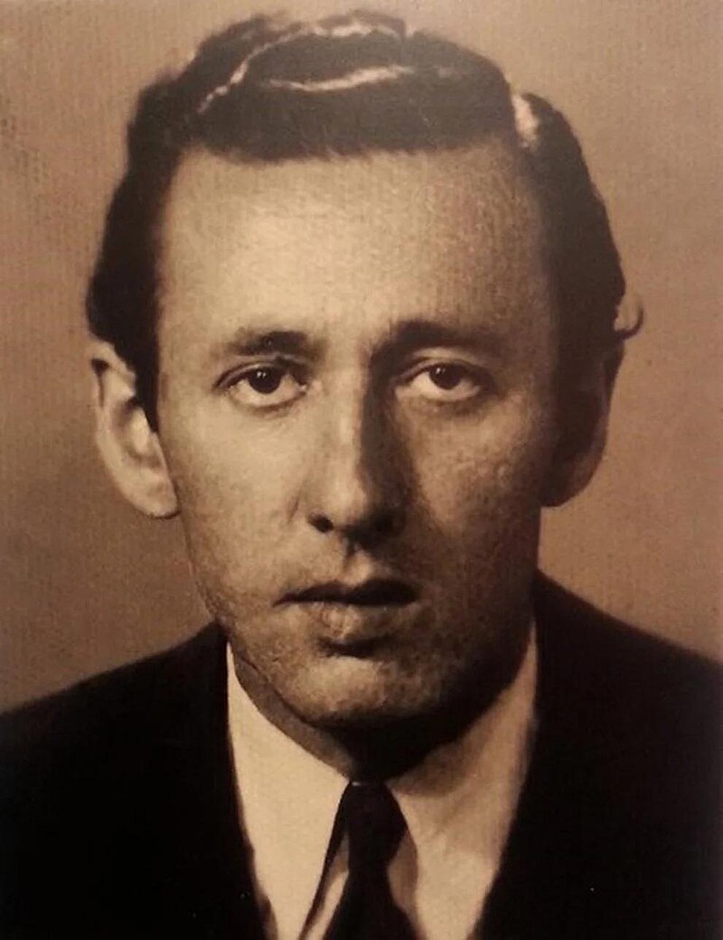 Orhan Veli