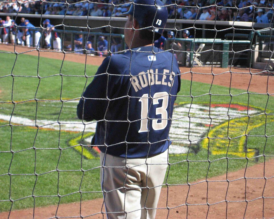 Óscar Robles