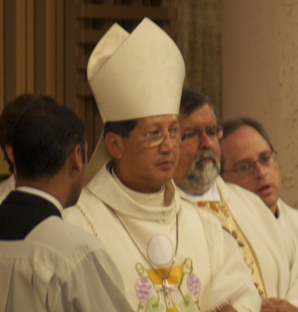 Óscar Solís