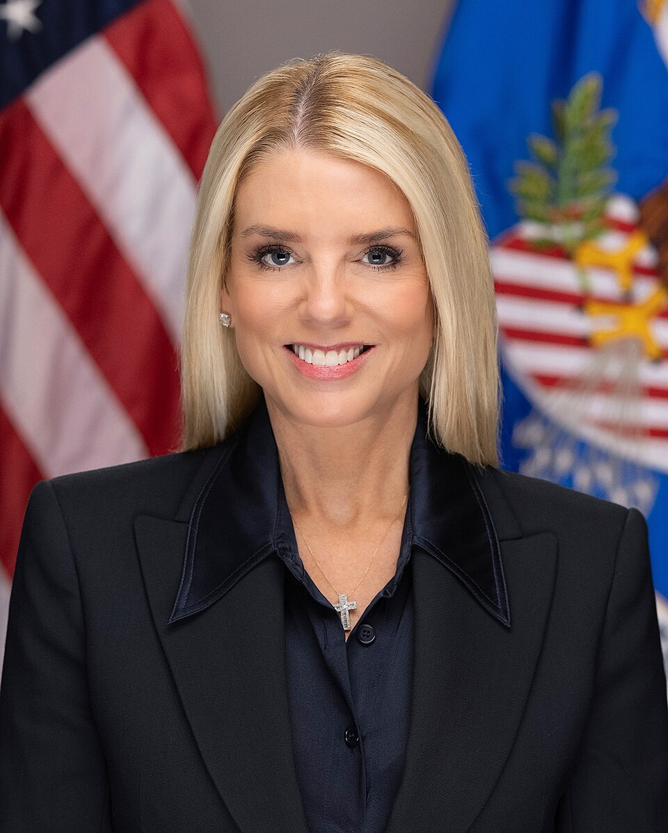 Pam Bandi