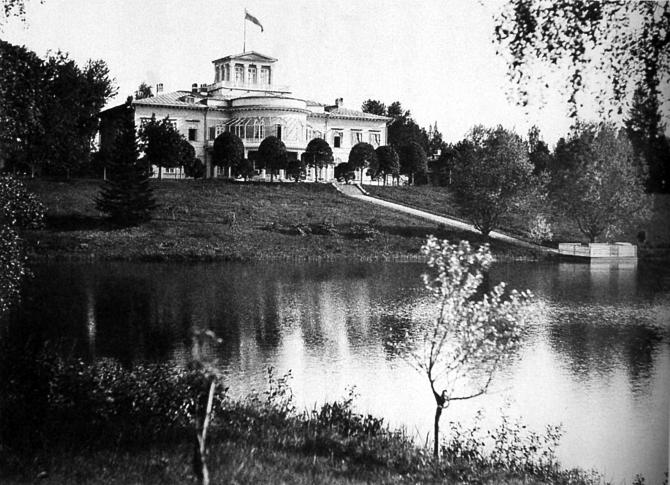 Parkola