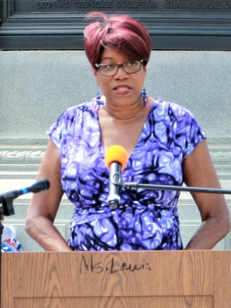 Pat Dowell