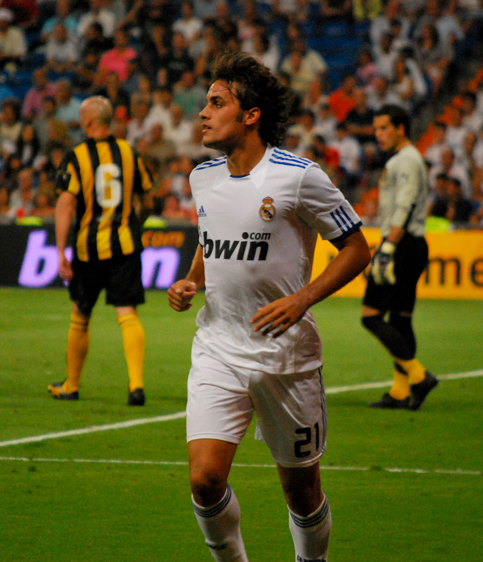 Pedro León