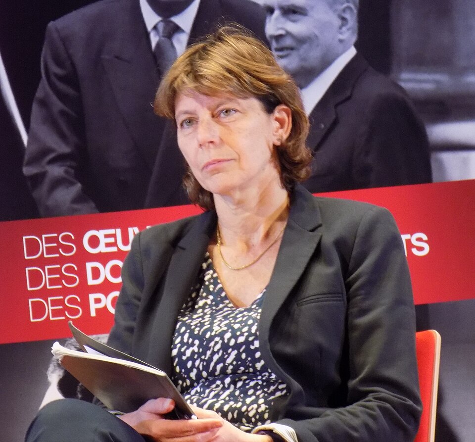 Perrine Simon Nahum