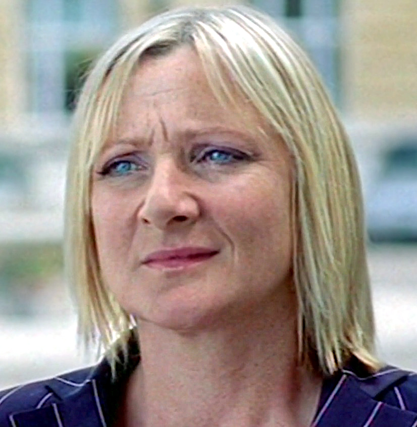 Petronella Mcgovern