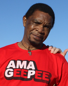 Pops Mohamed