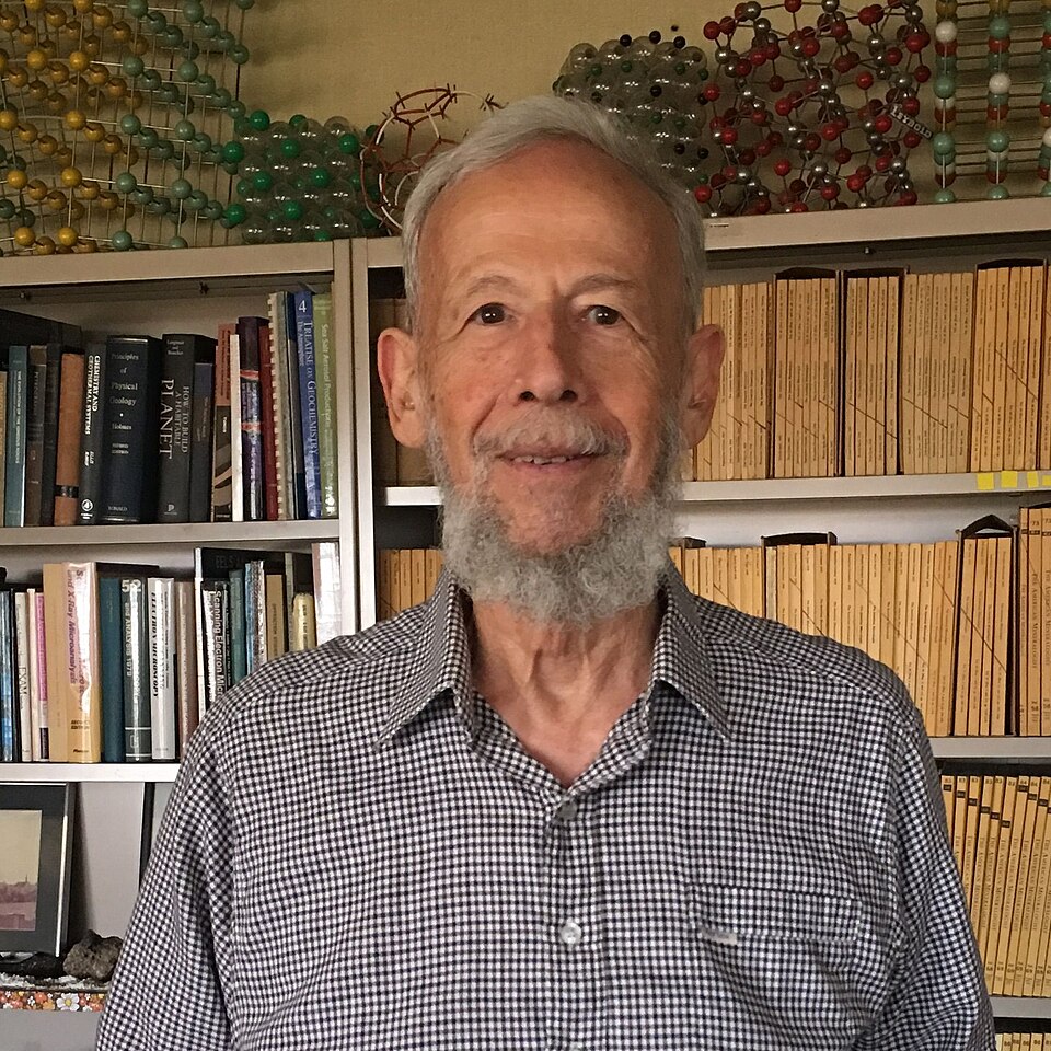 Pósfai Mihály