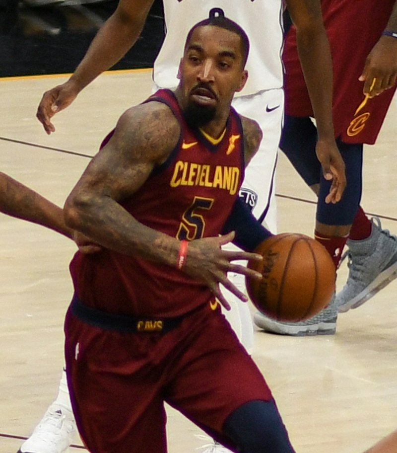 R Smith