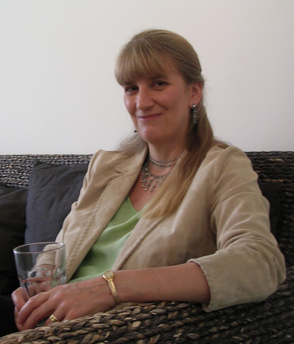 Rachel Lewis