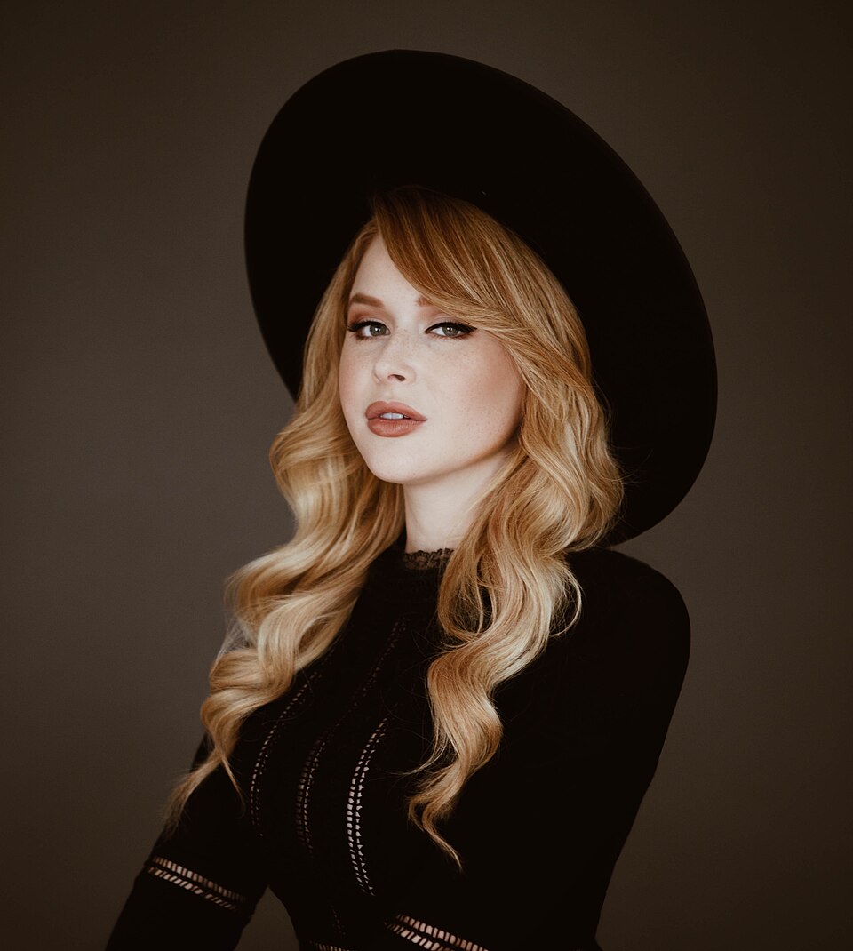 Renee Olstead