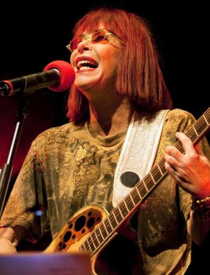 Rita Vasconcelos