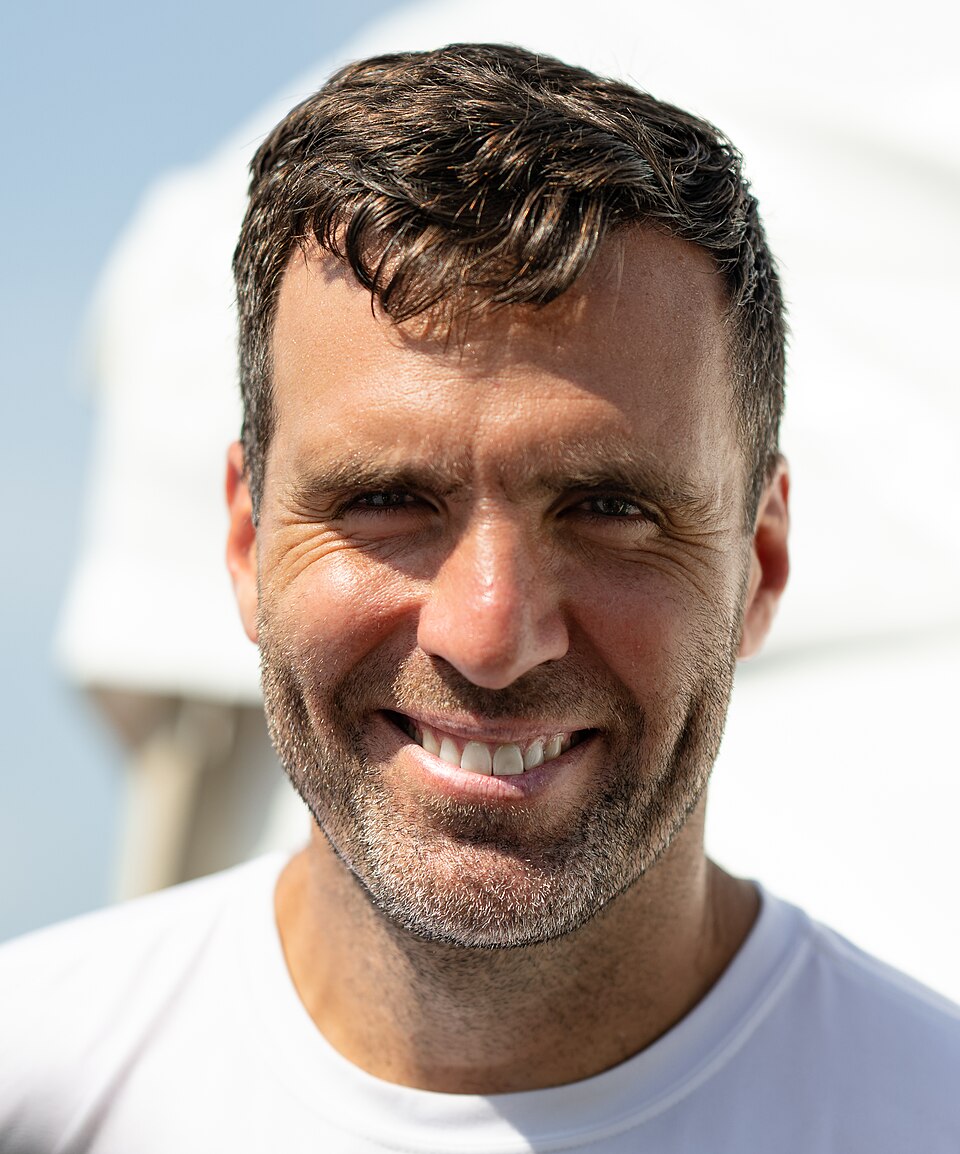 Russel Raven