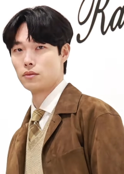 Ryu-Mi Kang