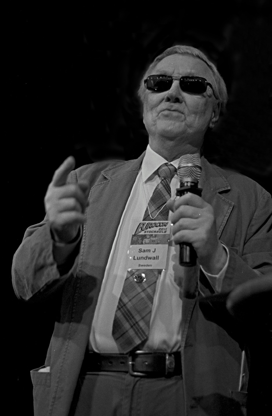 Sam J Lundwall