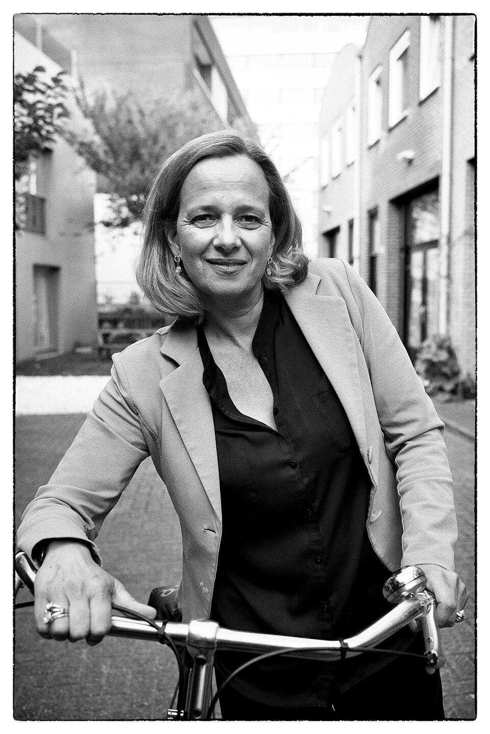 Sandra Van Der Laan