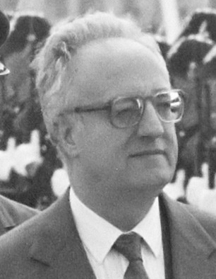 Sartzetakis