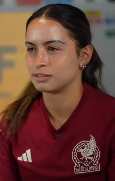 Scarlett Camberos