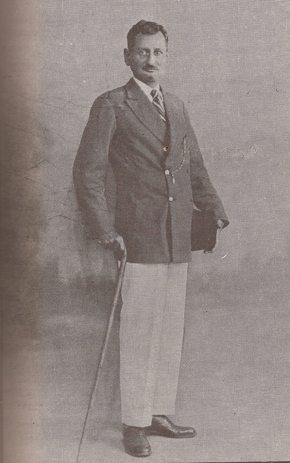 Sheikh Dr. Ammar bin Nasser Al Mualla