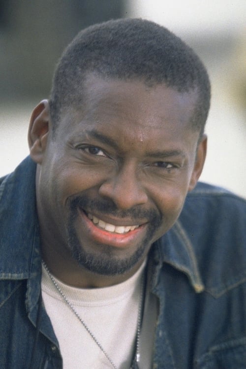 Simon Banks