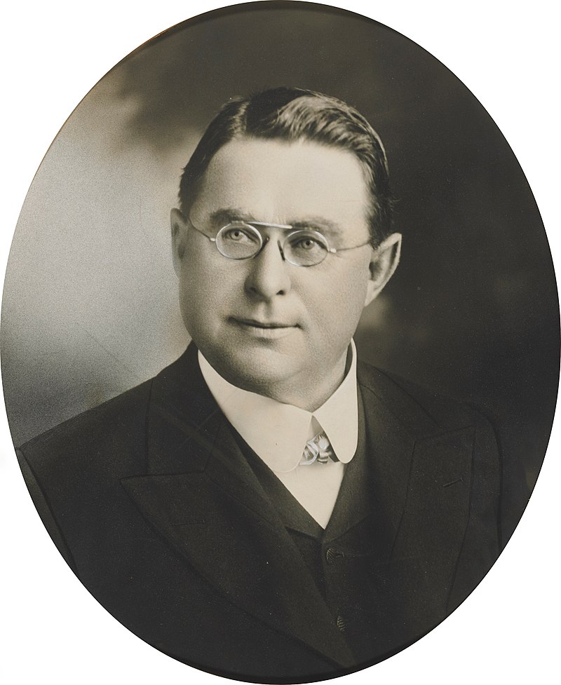Simon Dacey