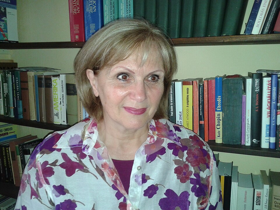 Simon Enikő