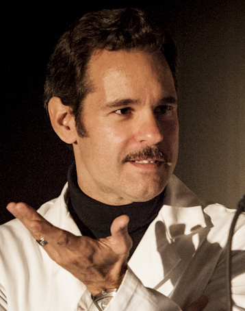 Simon Tompkins