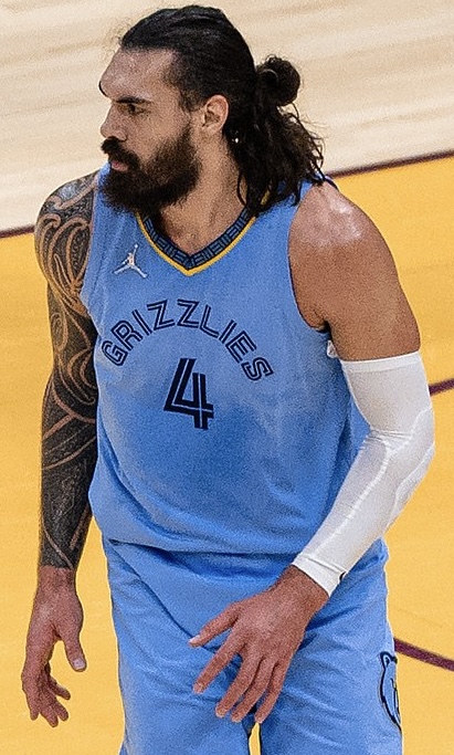 Solomona Davis