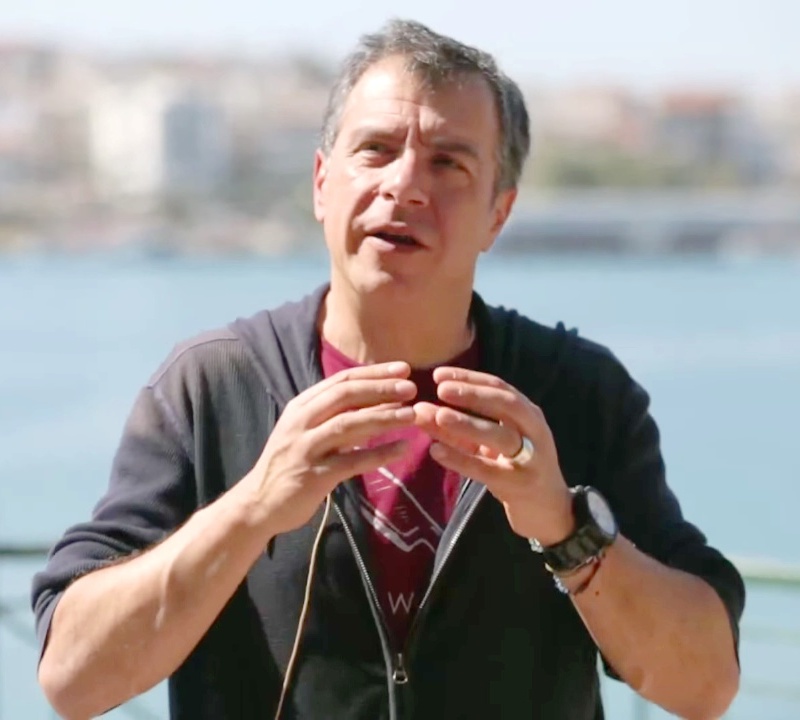 Stavros Theodorakis