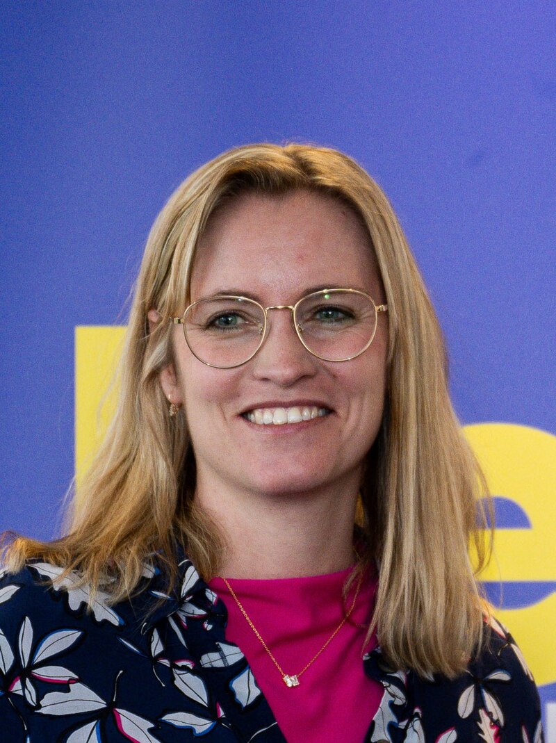 Stephanie Lose