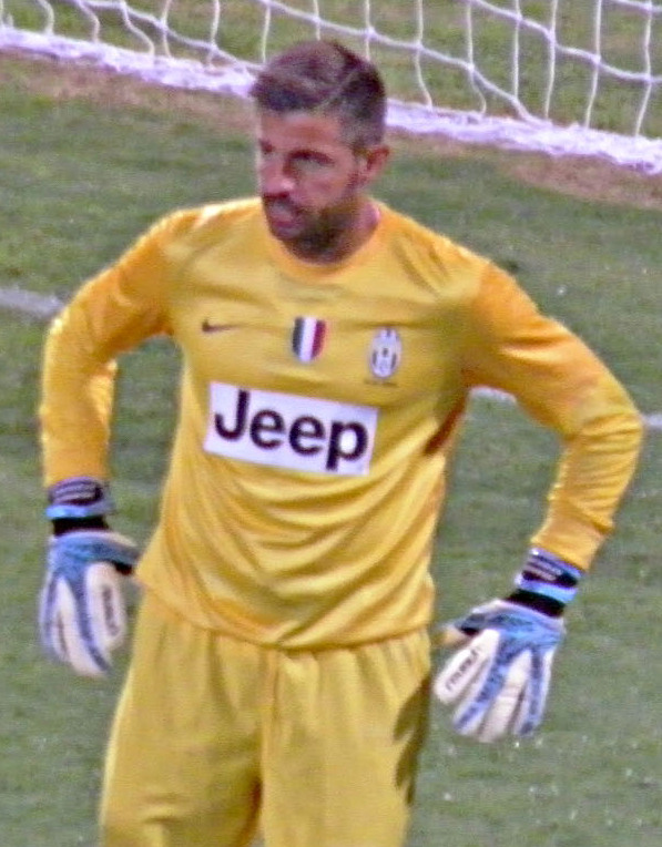 Storari
