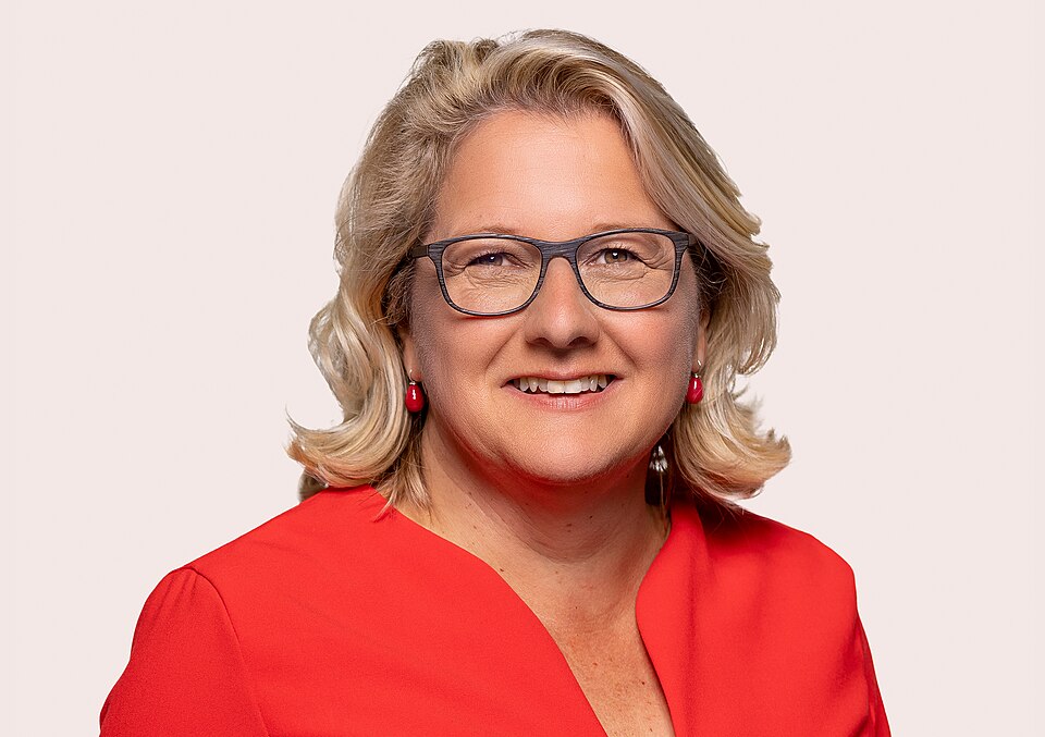 Svenja Bas