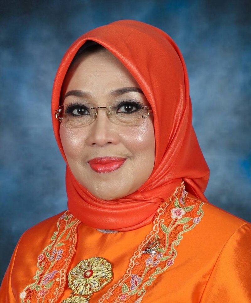 Sylviana Murni