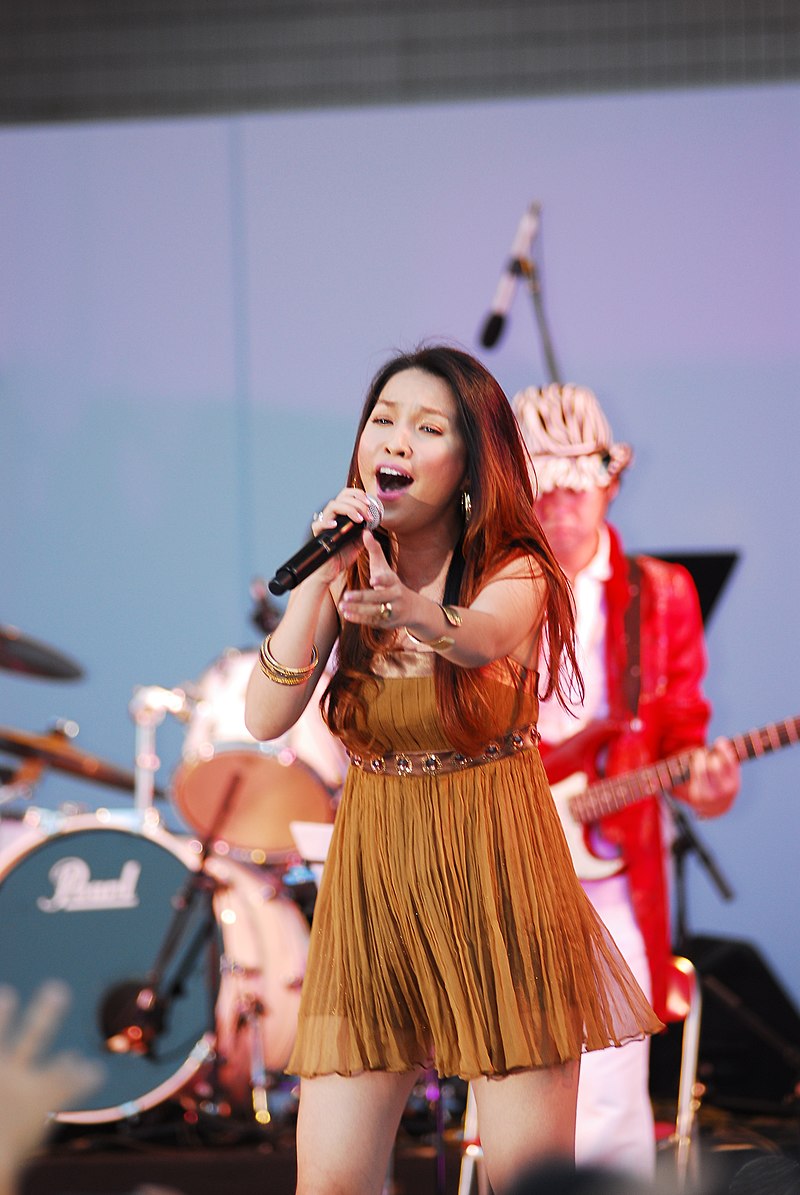 Tạ Hiền