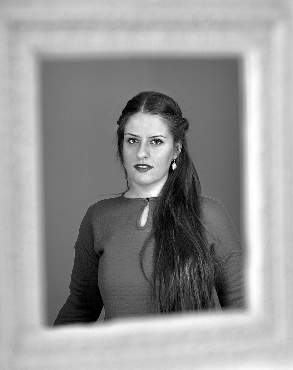 Tahmineh Monzavi
