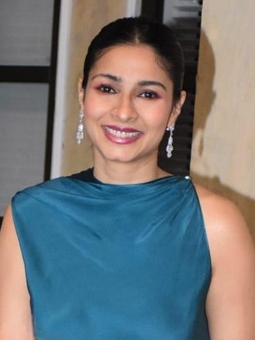 Tanisha Mukherjee
