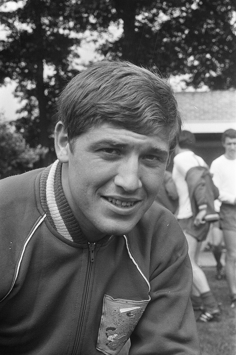 Theo Van Duivenbode
