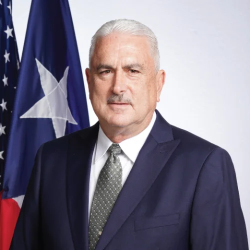 Thomas Rivera Schatz