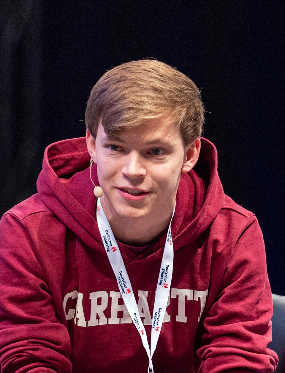 Timon Dzienus