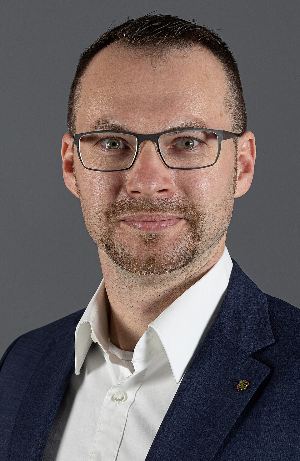 Tobias Hell