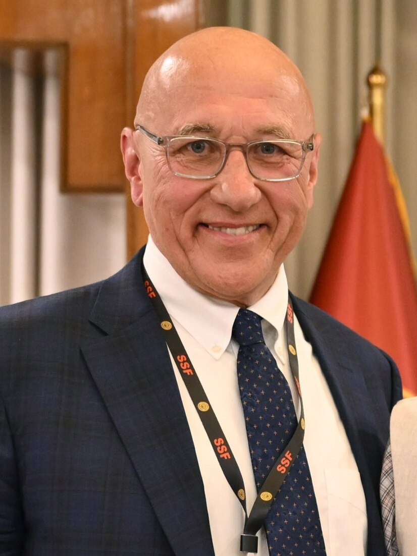 Tom Andrews