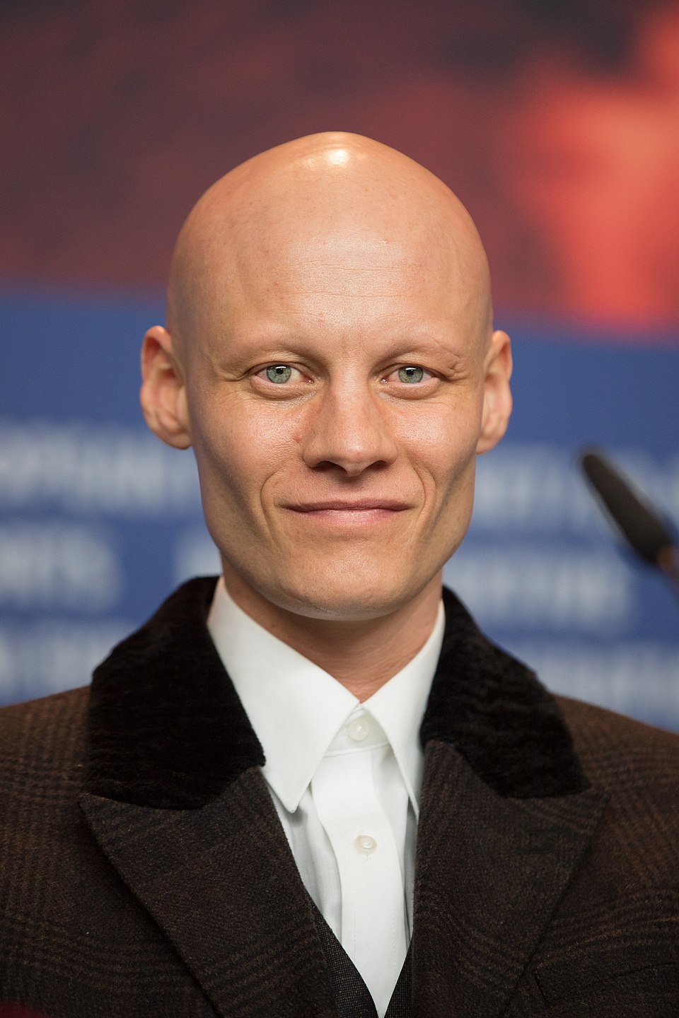 Tomás X