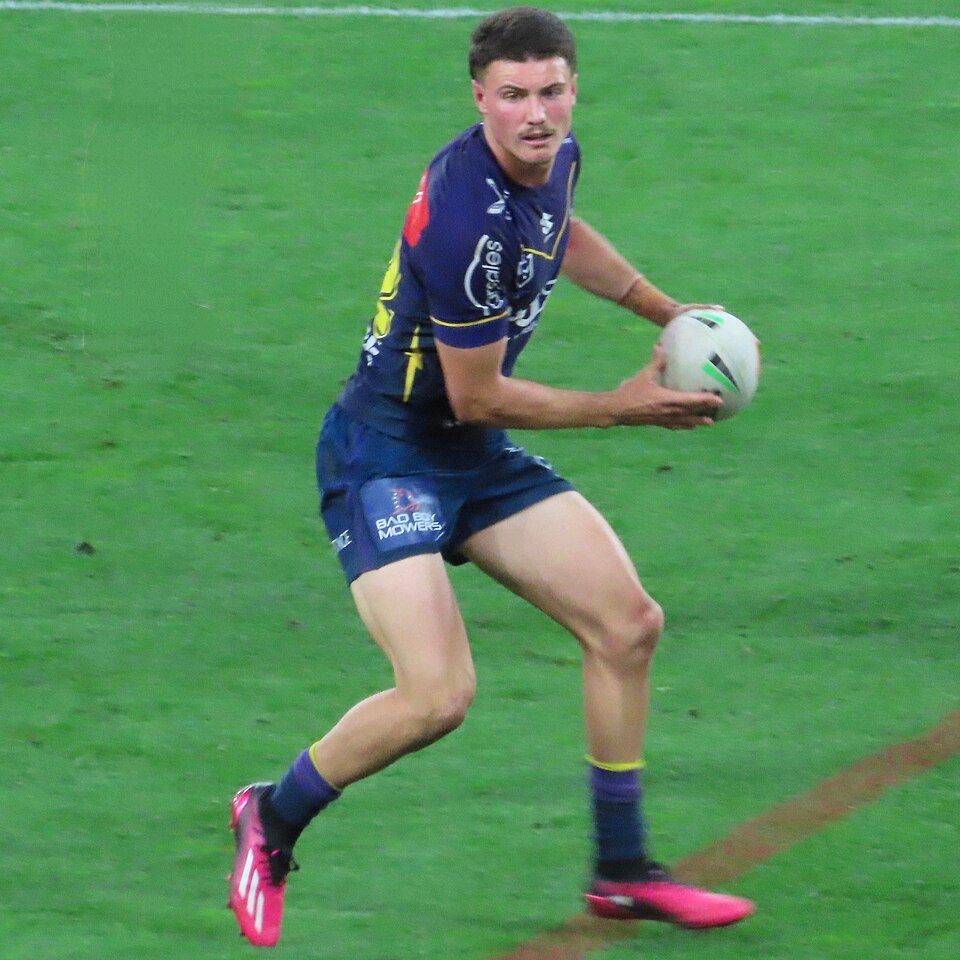 Troy Pezet