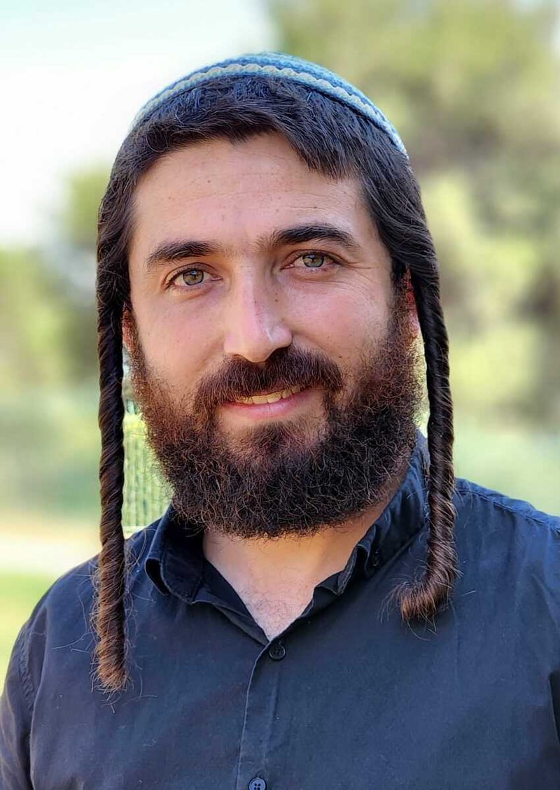 Tzvi Sukkot