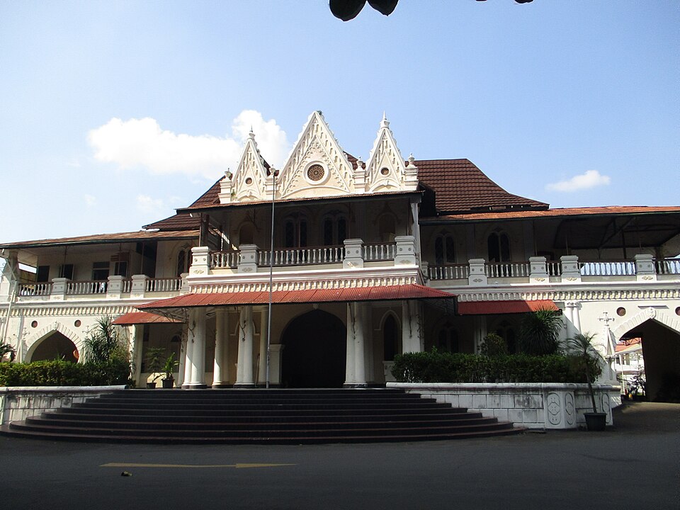 Uni Saleh