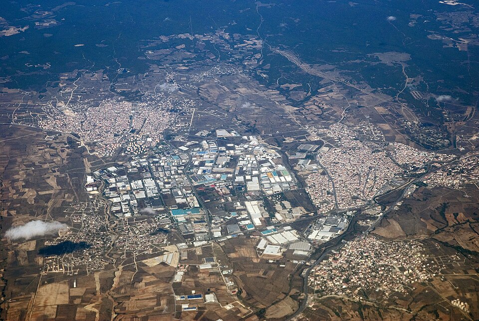 Vahap Akay