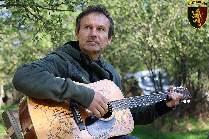 Vakarchuk's mother