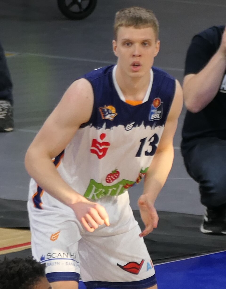 Valtonen