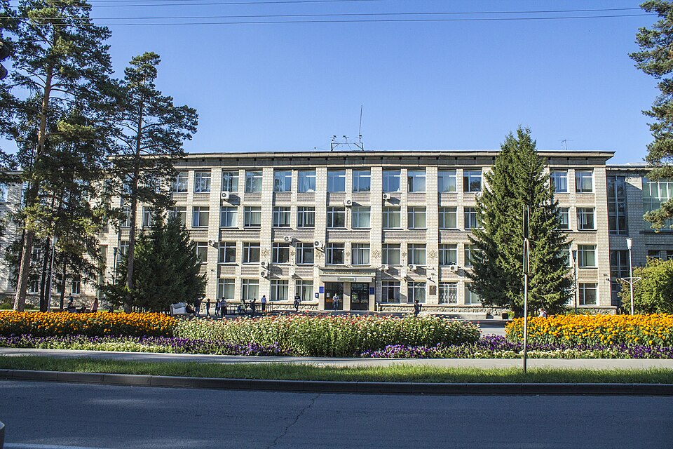 Victor Kharitonin